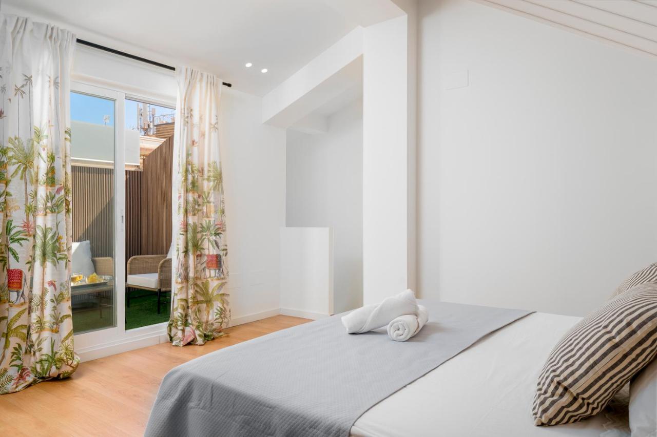 Atico Plaza Del Teatro 3 Habitaciones マラガ エクステリア 写真