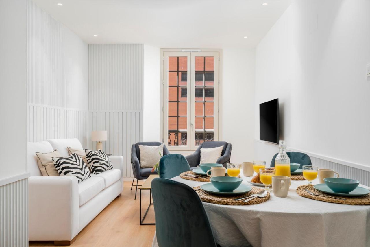Atico Plaza Del Teatro 3 Habitaciones マラガ エクステリア 写真