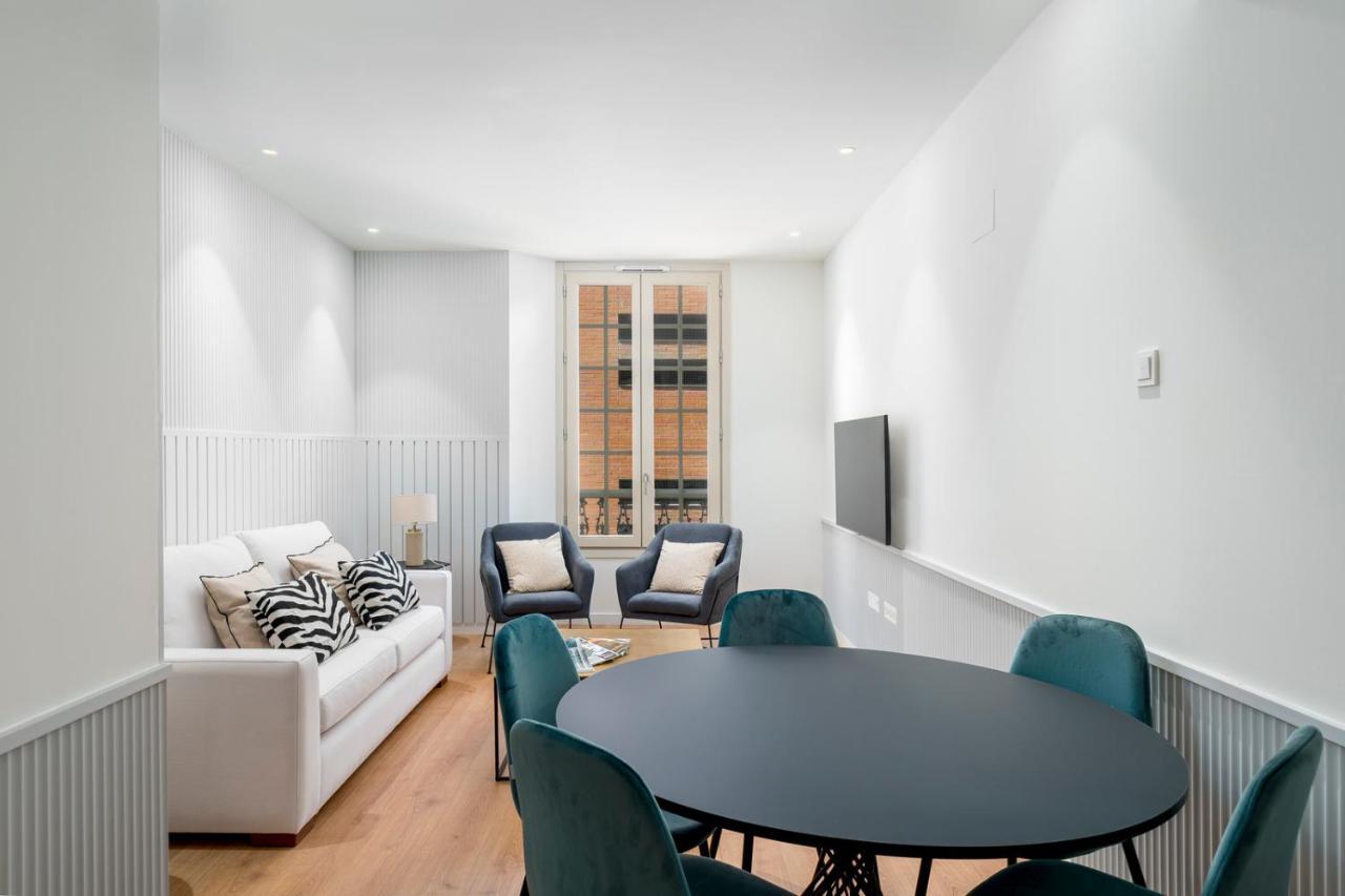 Atico Plaza Del Teatro 3 Habitaciones マラガ エクステリア 写真