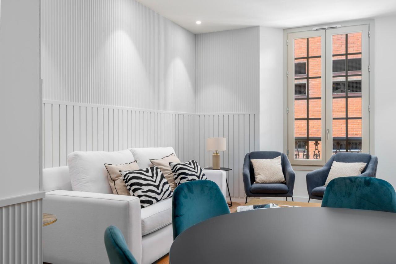 Atico Plaza Del Teatro 3 Habitaciones マラガ エクステリア 写真